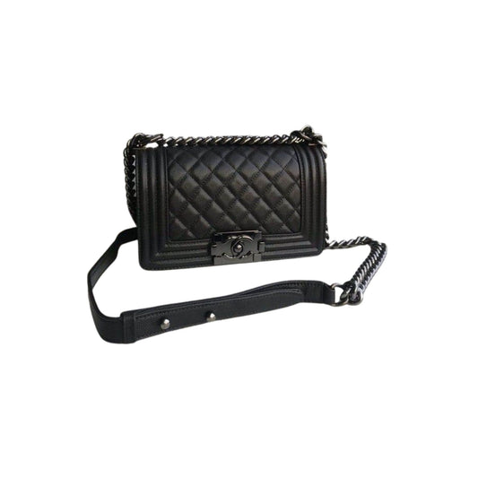B/G 2006 Chanel