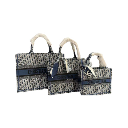 B/G 1993 Dior