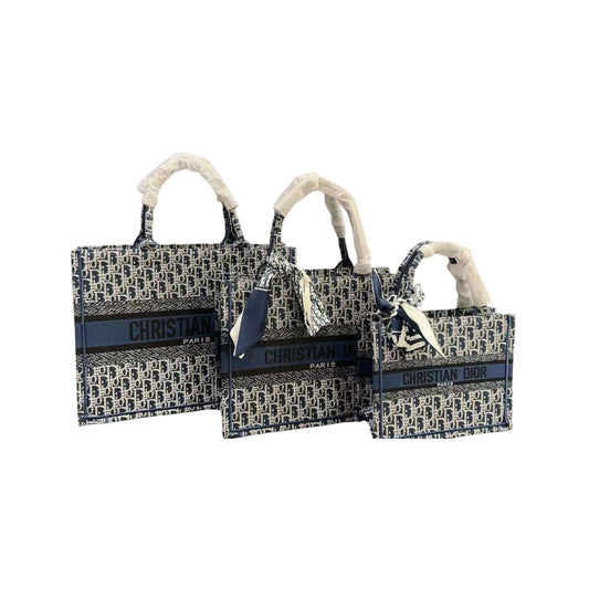B/G 1993 Dior
